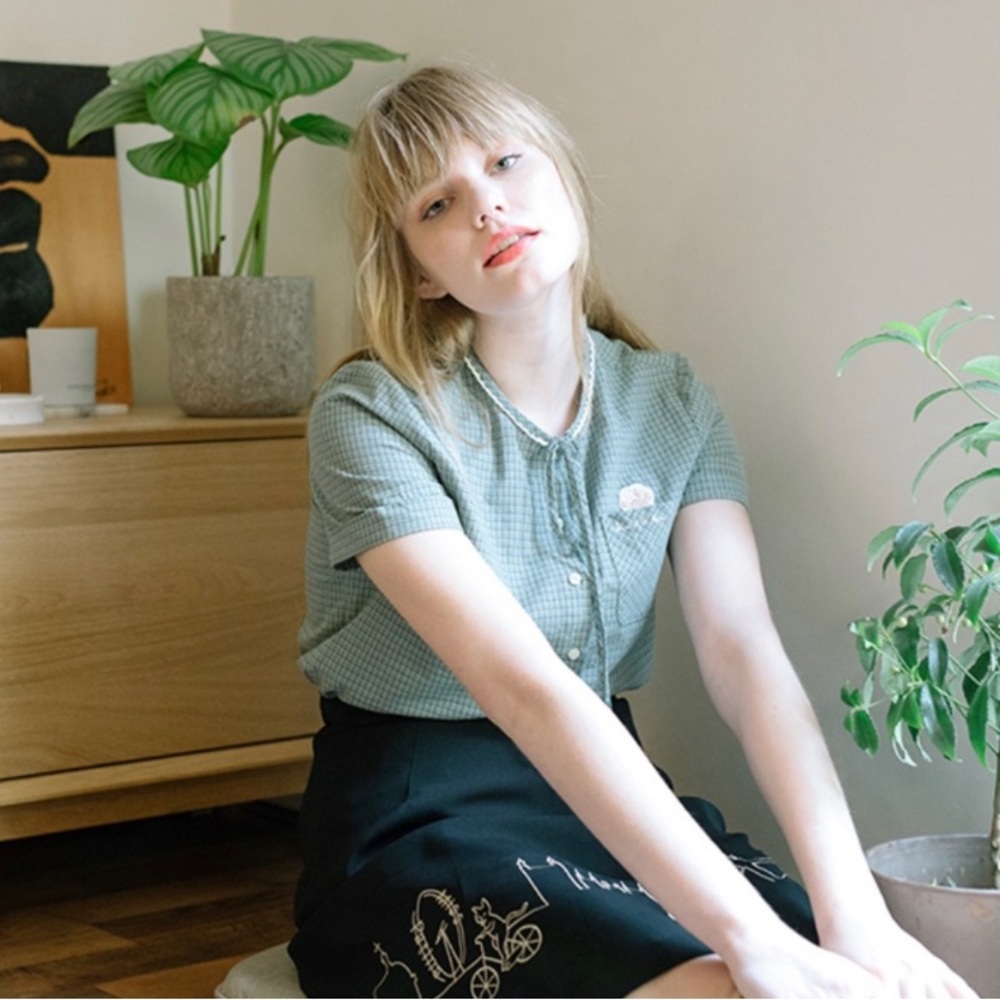 Miss Patina cat paw print pocket shirt, size S, 100% cotton
